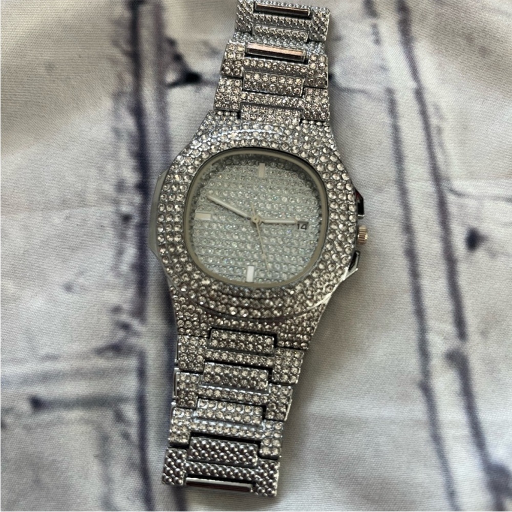 VVS Bustdown Simulated Diamond Stainless Steel Iced Out Luxury Hip Hop Watch - Picture 9 of 9